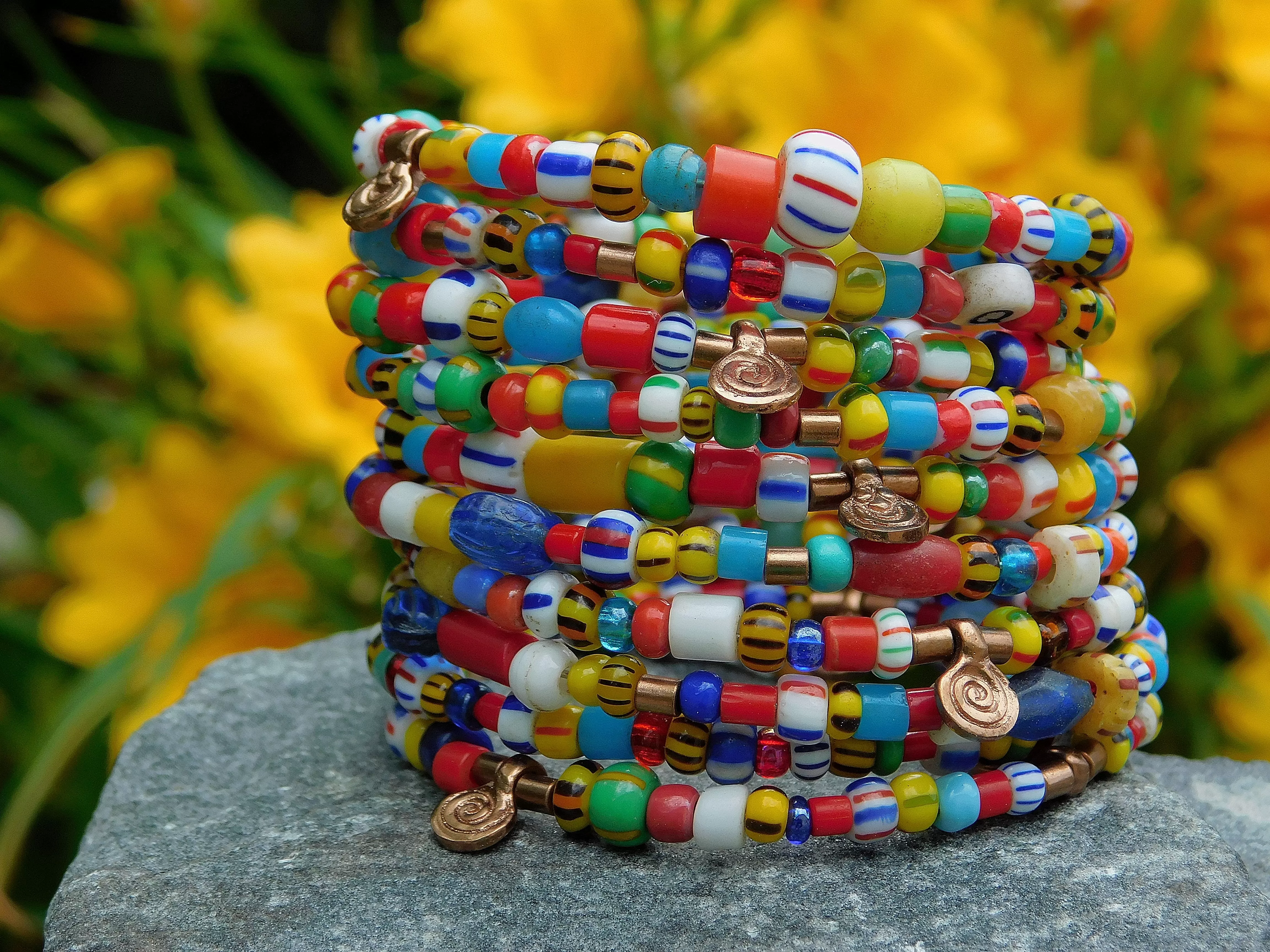 African Christmas Beads Bangle with Mini Baule Charms