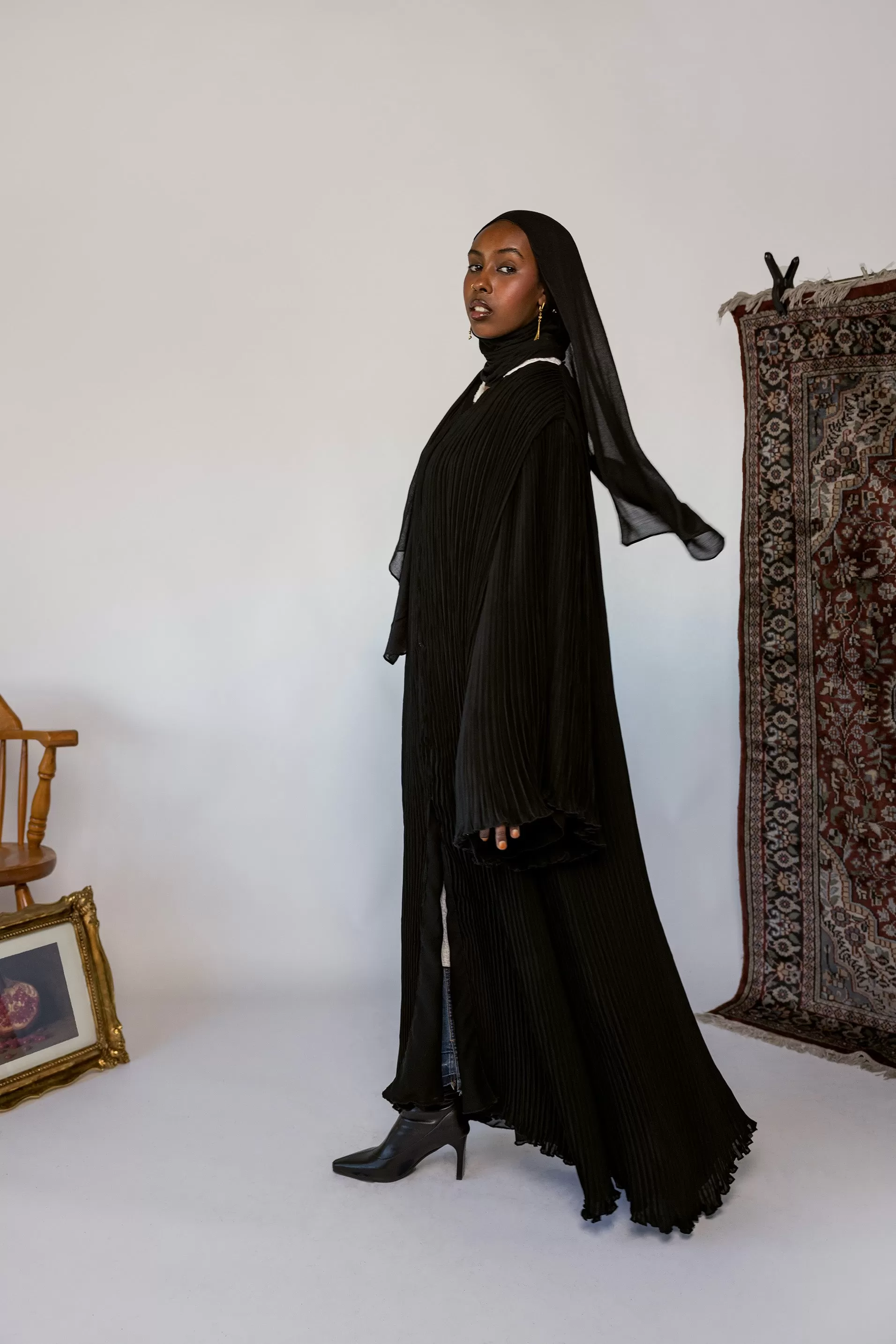 black pleated abaya