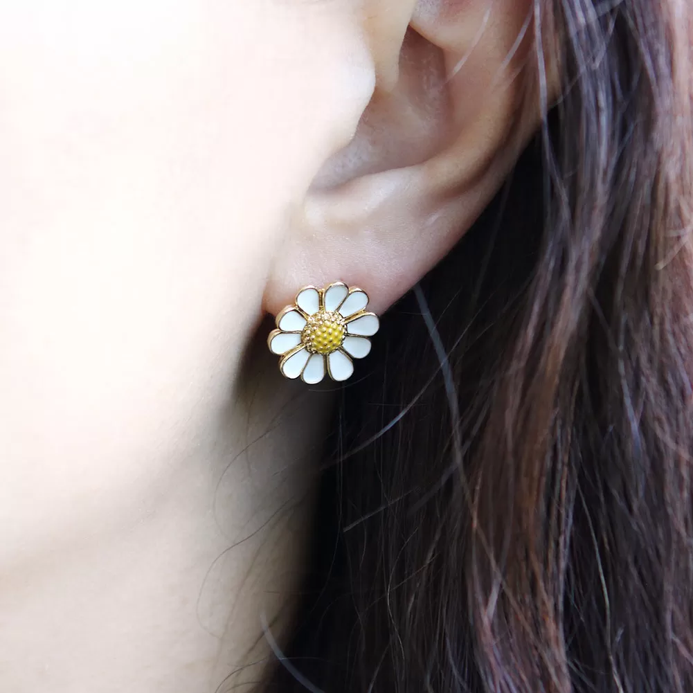 Daisy Flower stud Earrings