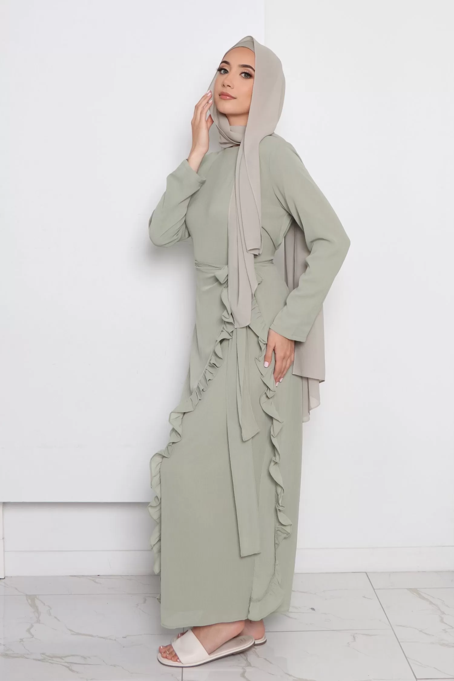 Dina Embroidery Abaya Set- Sage