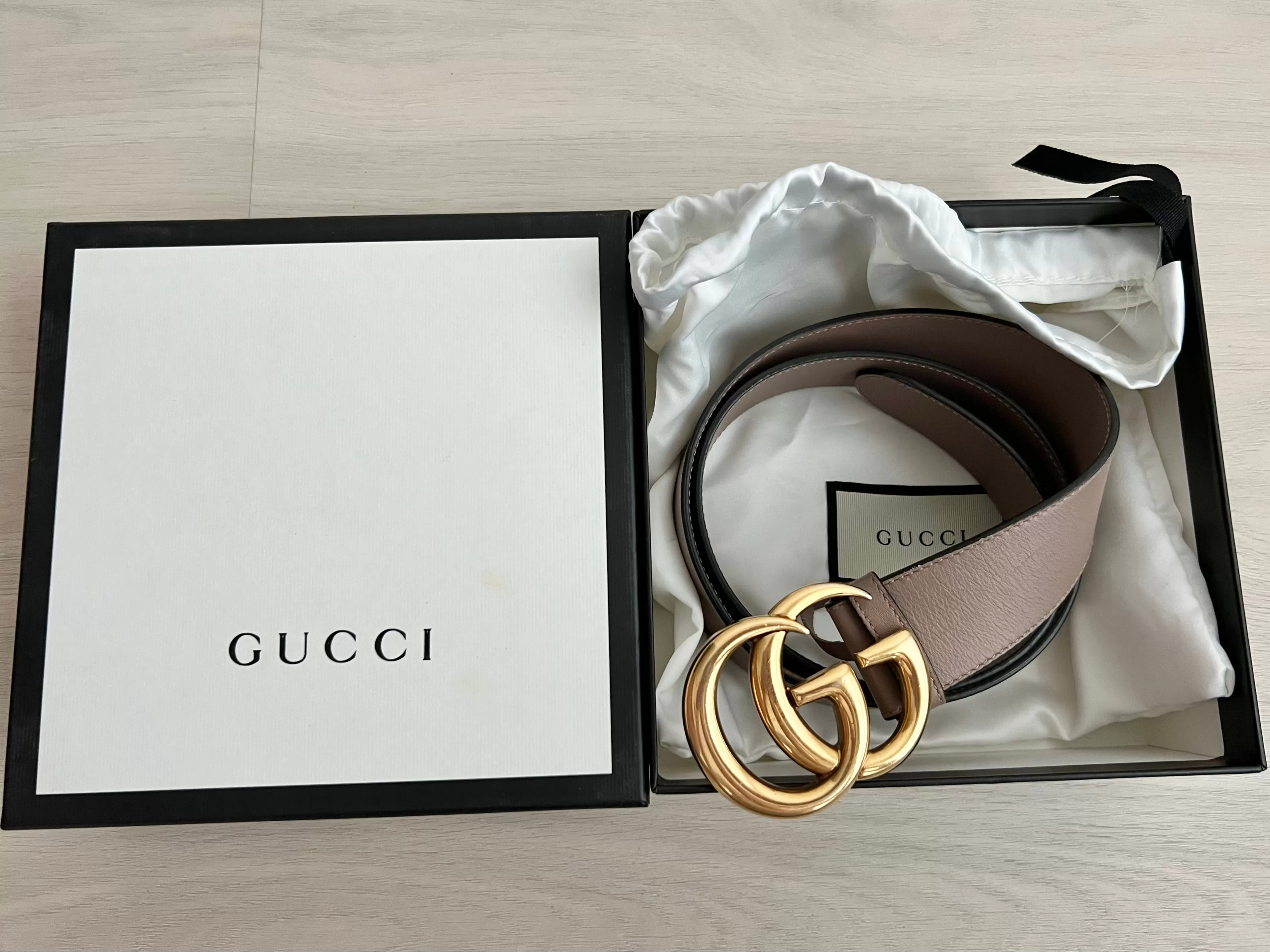 Gucci Wide Leather Double G Belt