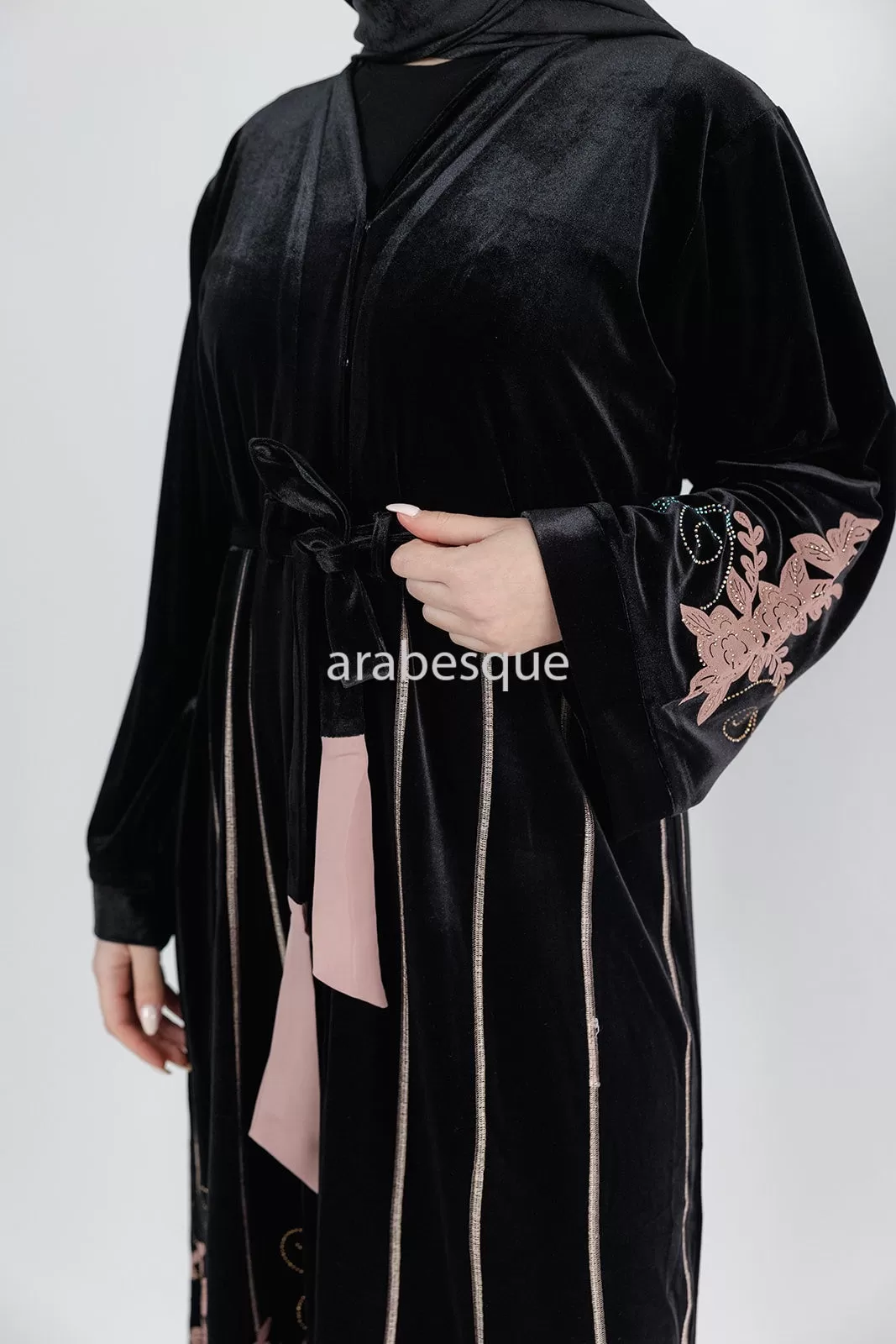 Hamsa Velvet Abaya