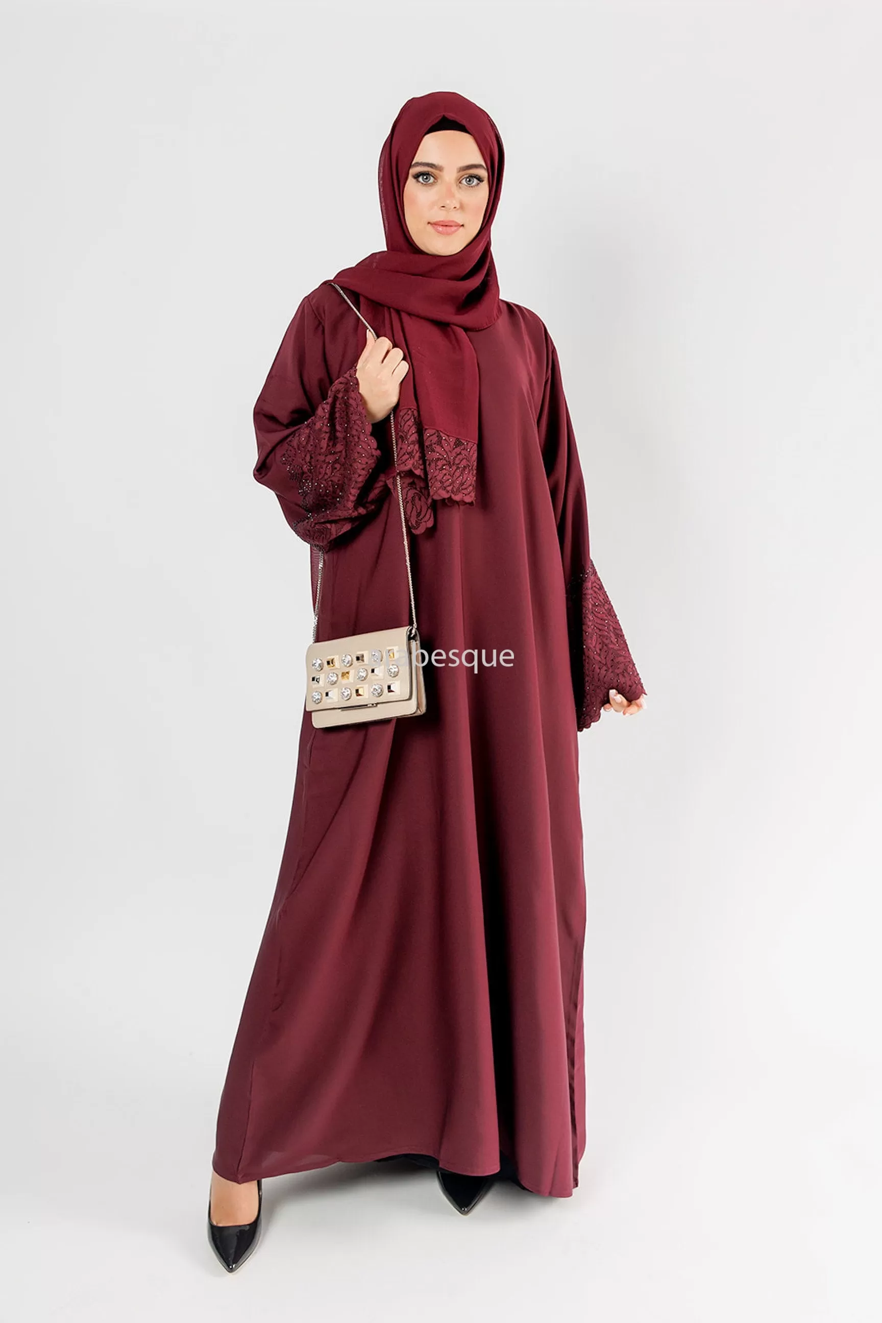 Hanifa Maroon Abaya