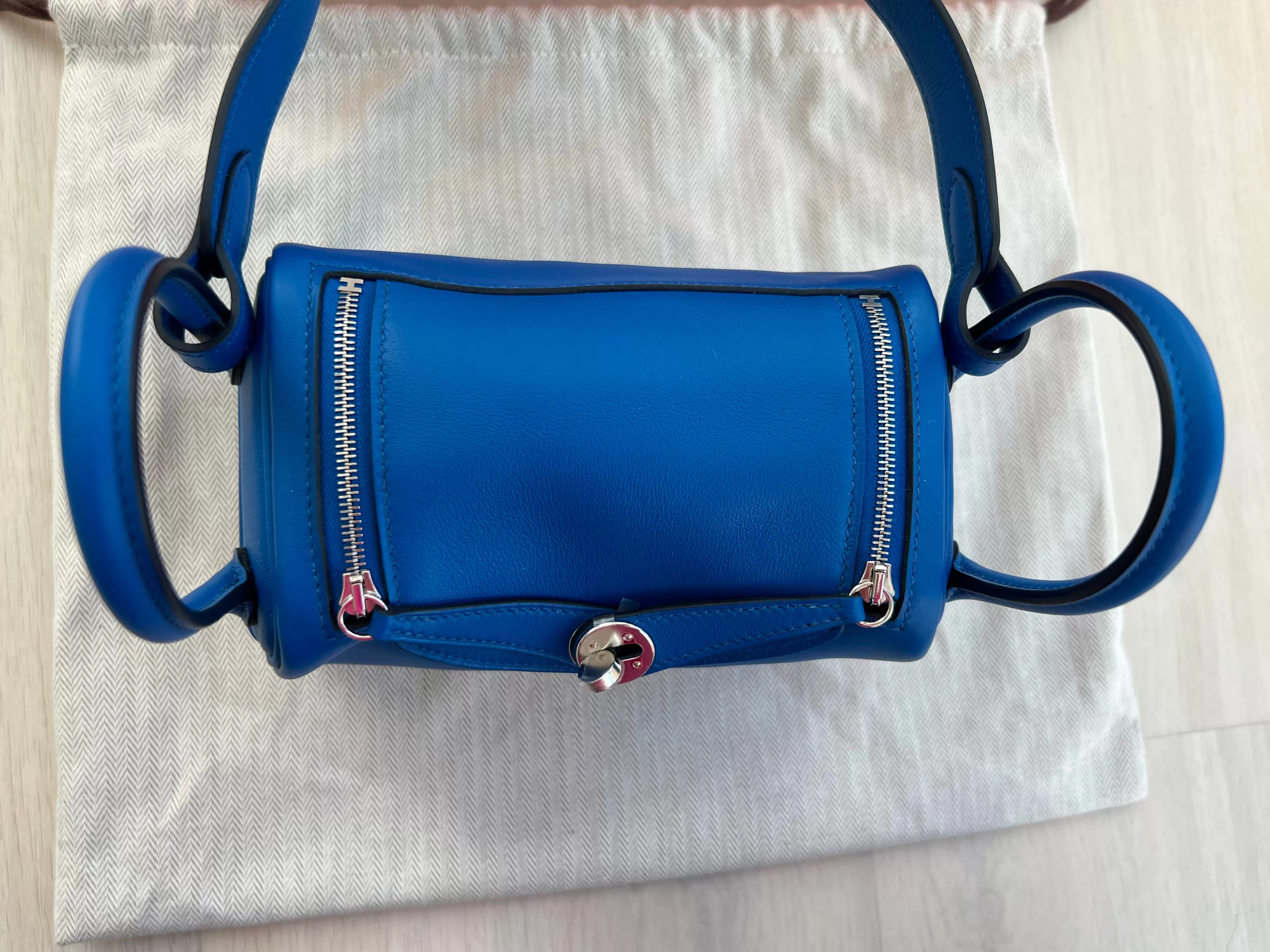 Hermes Mini Lindy Bag