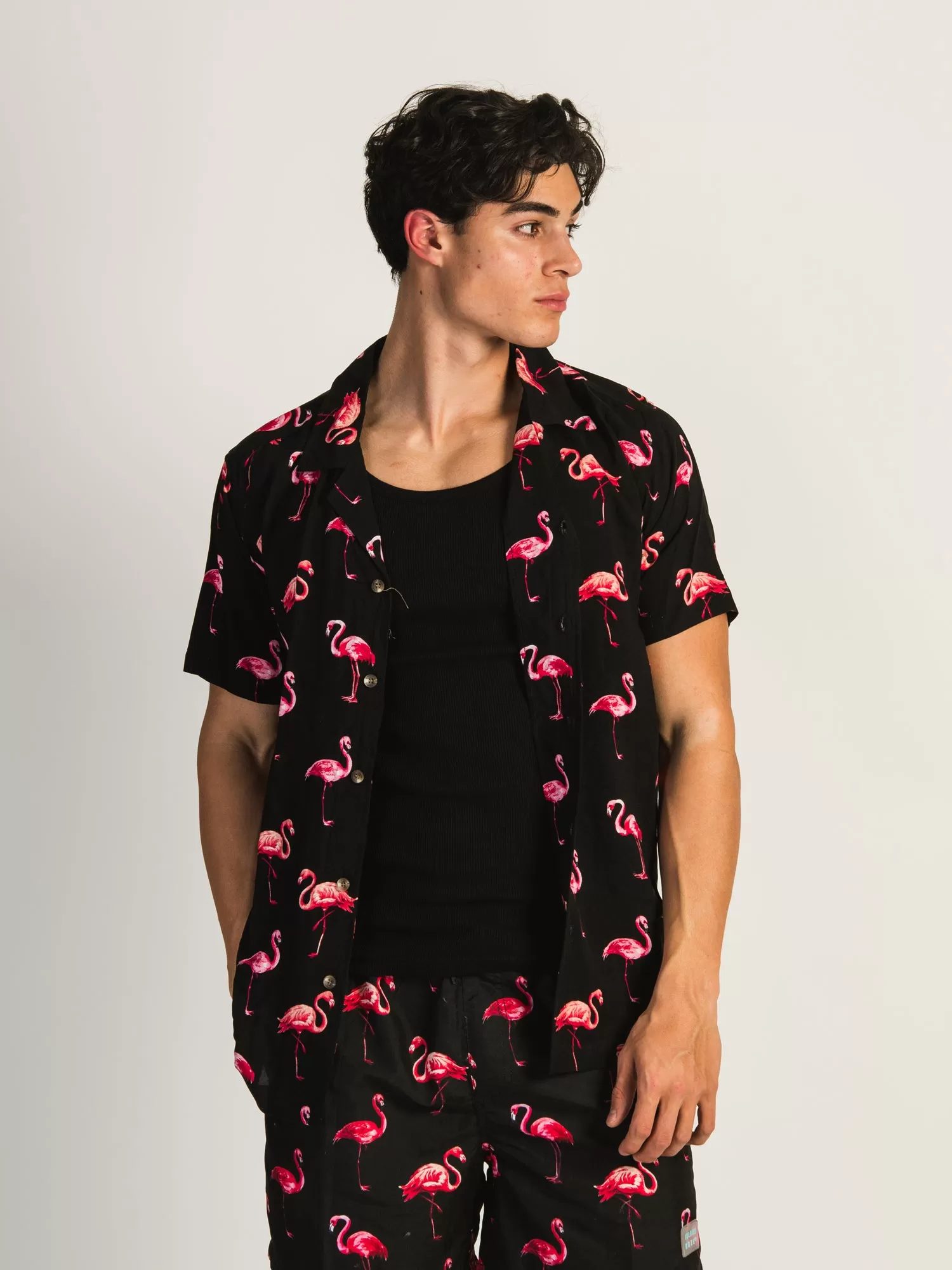 ISLAND HAZE FLAMINGO SHORT SLEEVE WOVEN