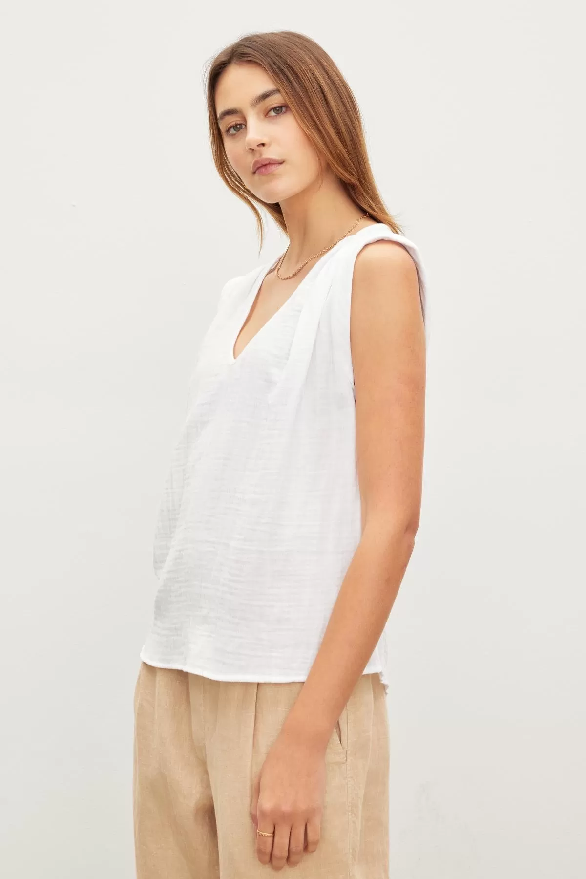 JAYLA COTTON GAUZE SLEEVELESS TOP - VELVET