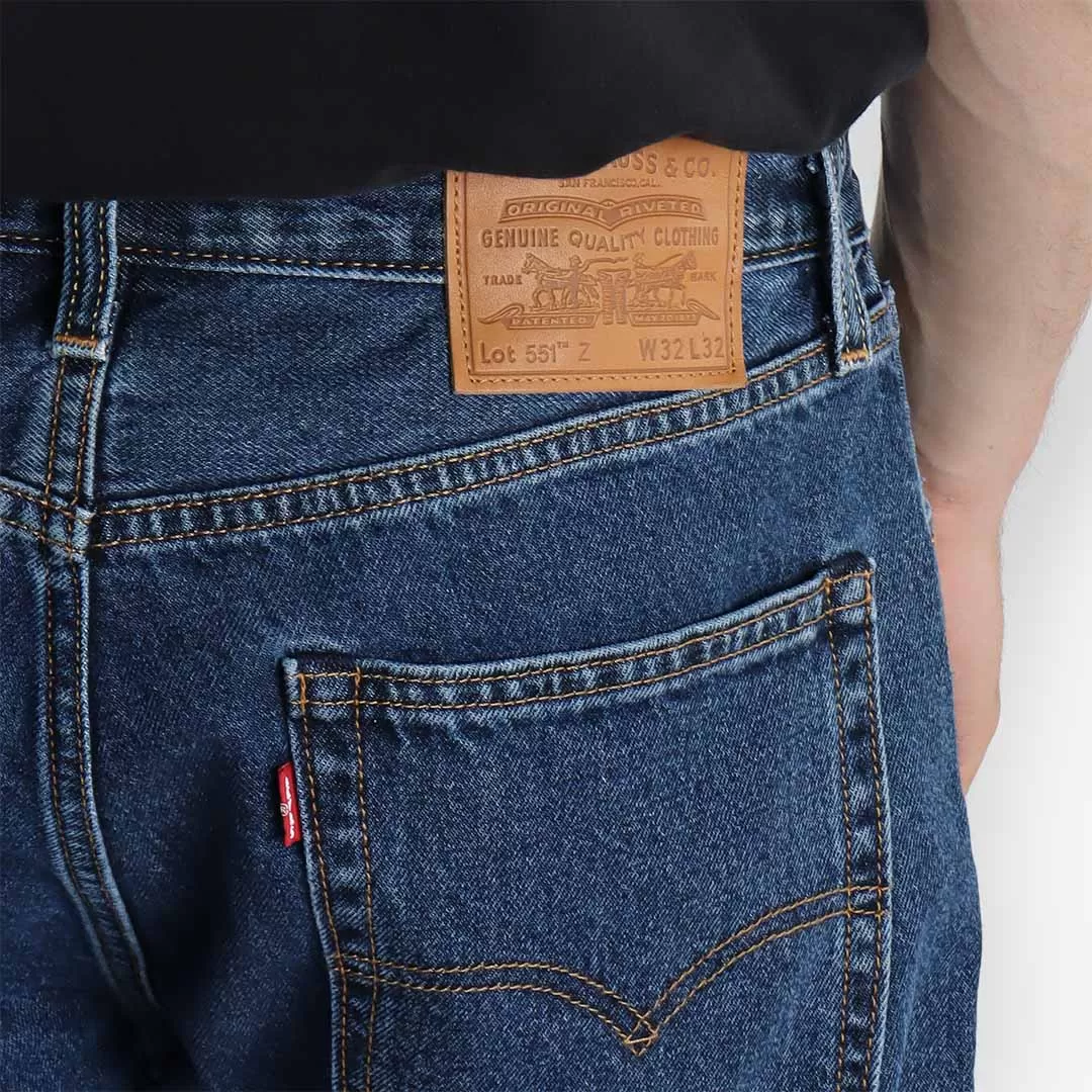 Levis 551Z Authentic Straight Fit Jeans