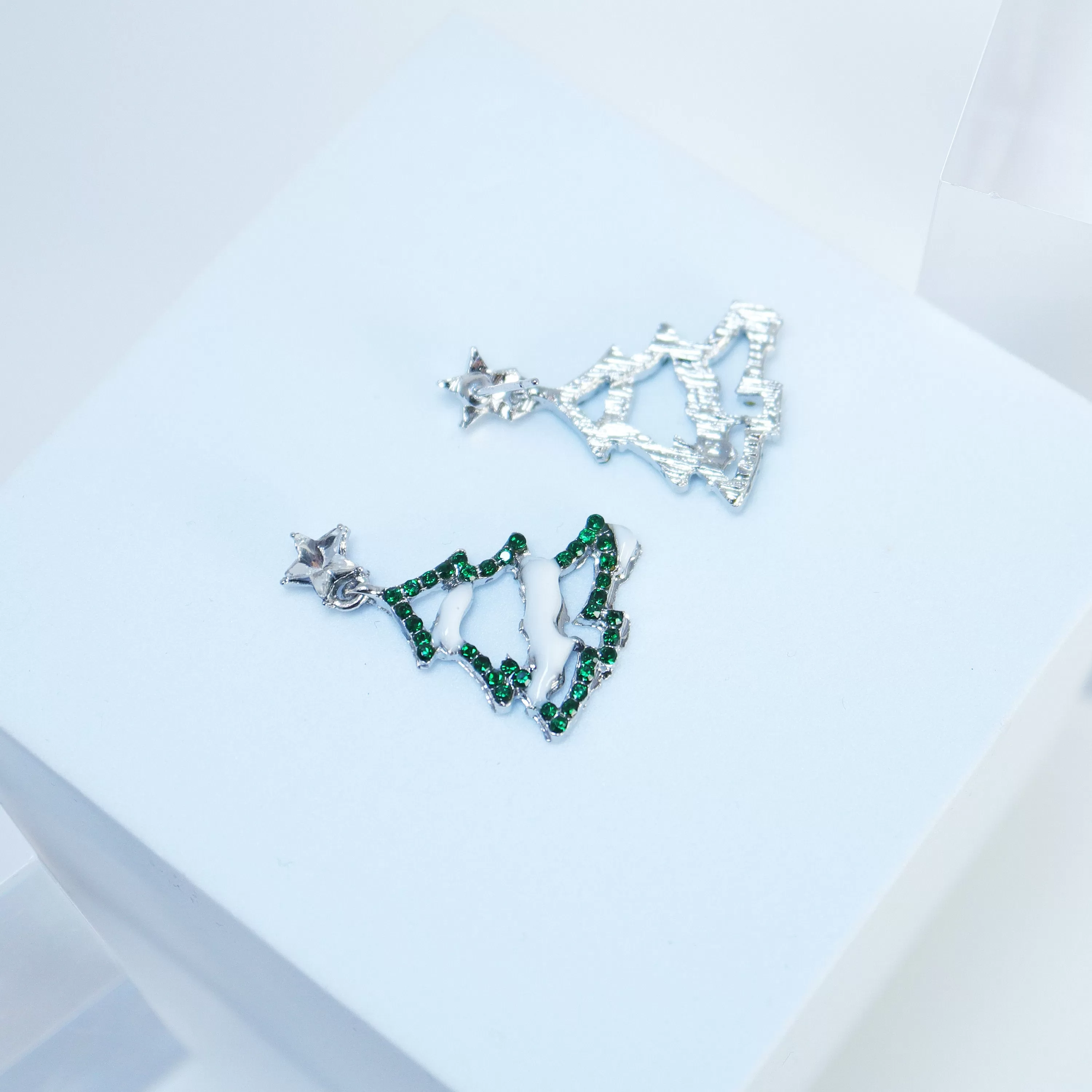 Minimalist Rhinestone Snowy Green Christmas Tree Star Topper Dangle Earrings, Crystal Tree Earring, Statement Christmas Earring.