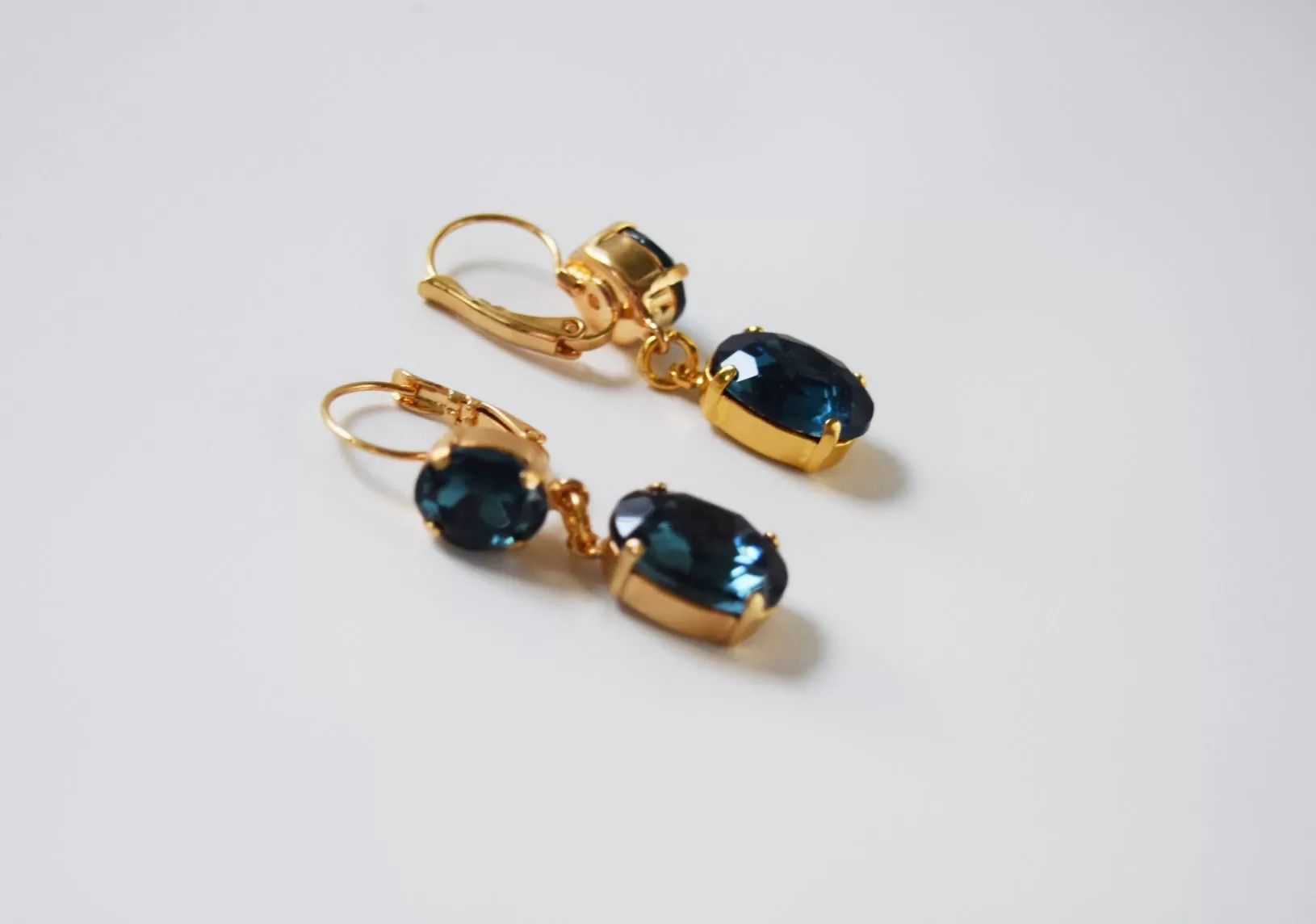 Navy Blue Crystal 2-stone earrings