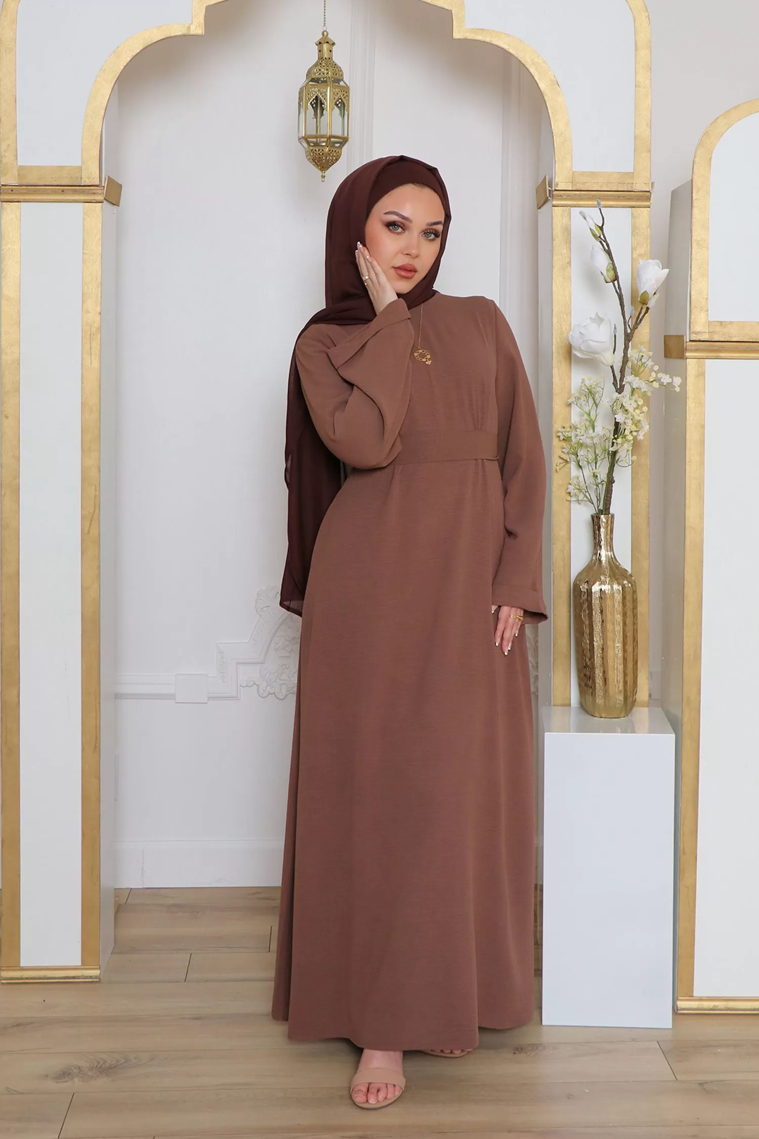 Nila Textured Essential Abaya- Mink