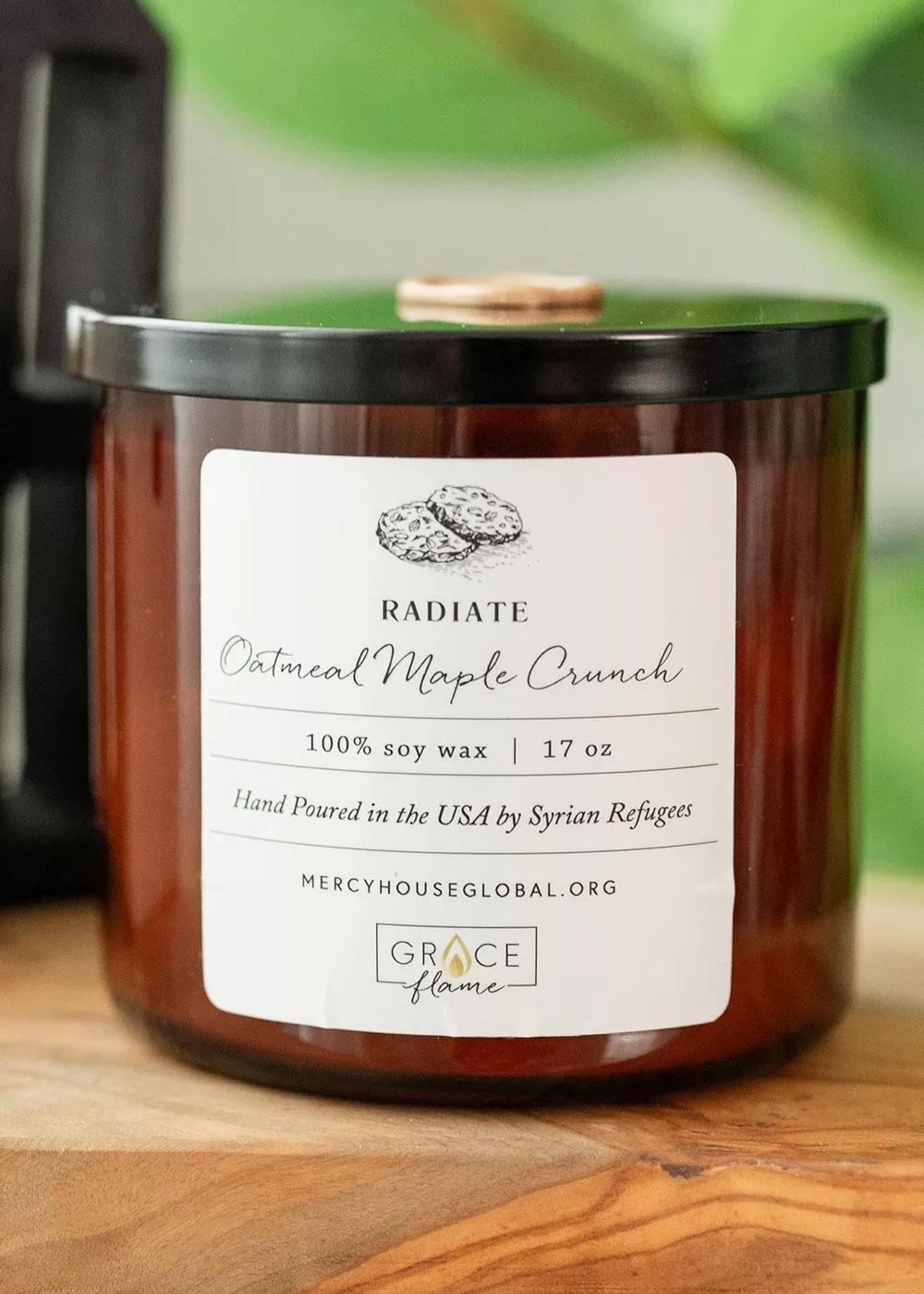 Oatmeal Maple Crunch Candle | 17 oz Grace Flame