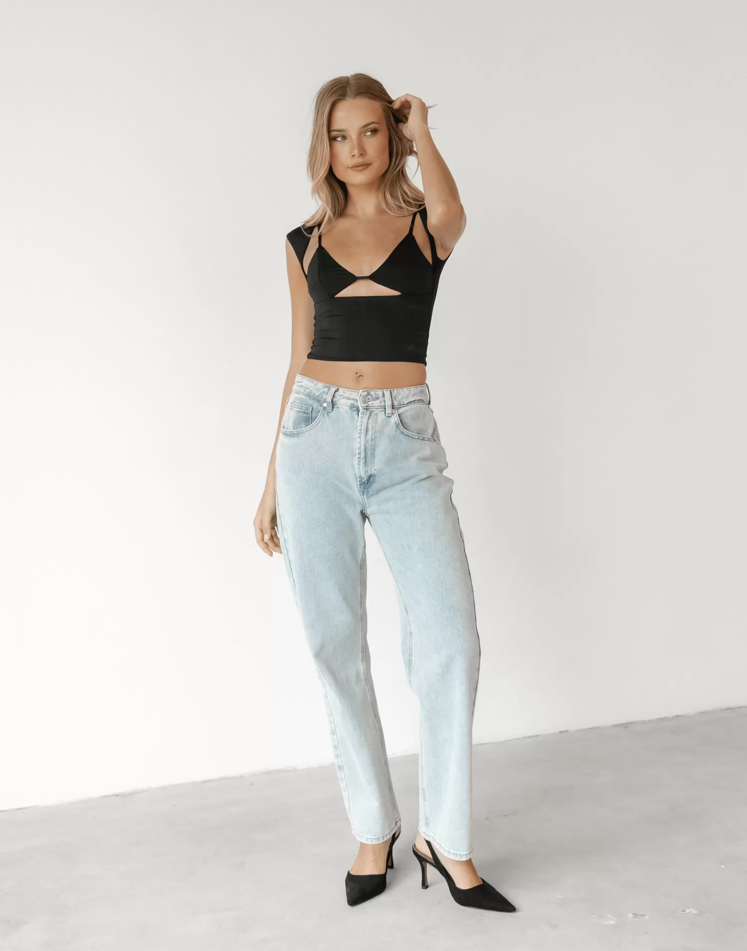 Romy Crop Top (Black)