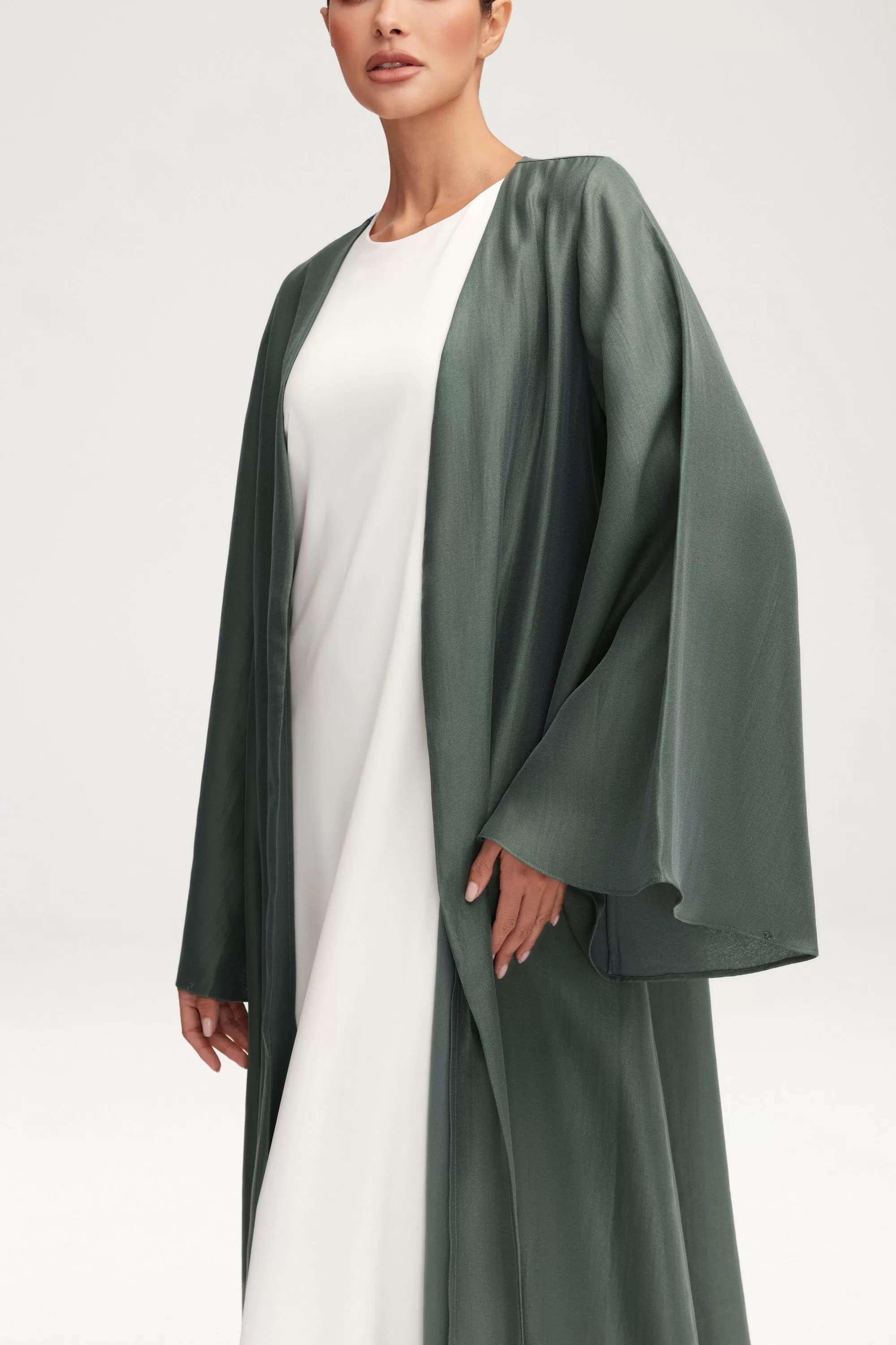 Seema Flare Sleeve Open Abaya - Dark Forest