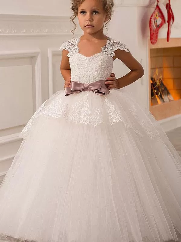 Square Neck Lace Short Sleeves Flower Girl Dresses Cap Sleeves White Ball Gown with Bows