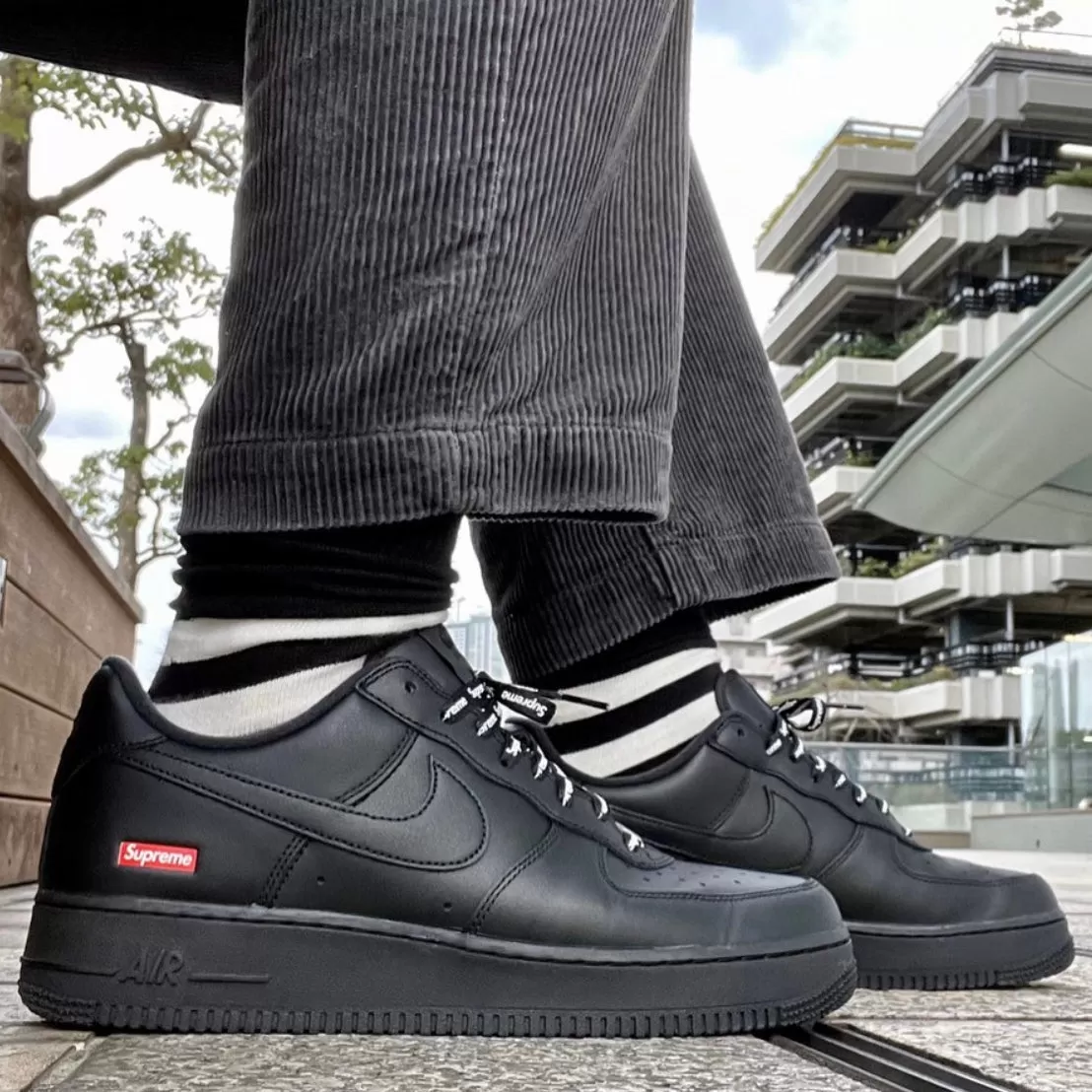 SUPREME X NIKE Air Force 1 Low Black