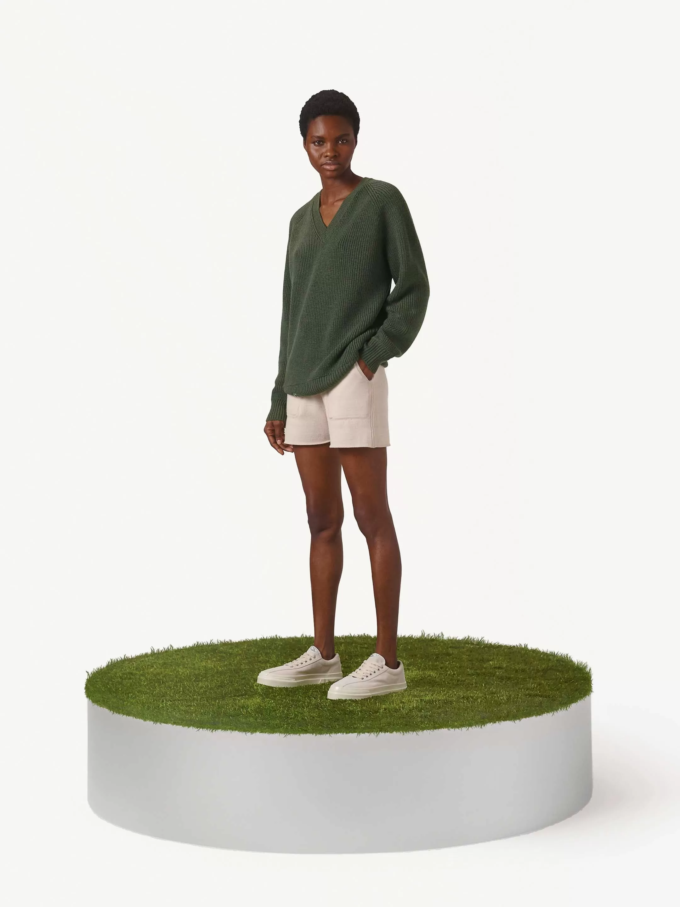 The V-Neck - Moss Green