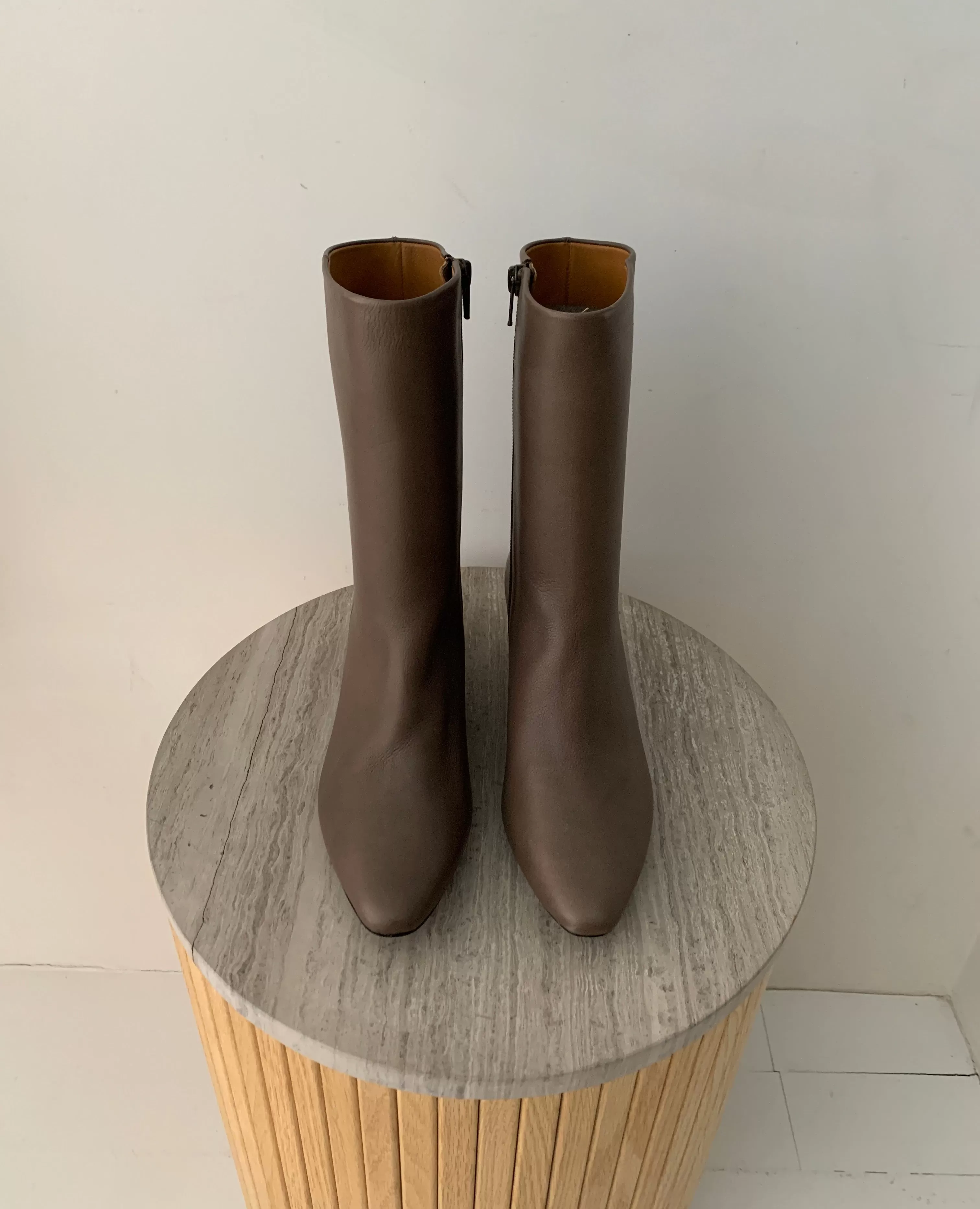 Warehouse Sale - Wakame Boots Taupe Leather